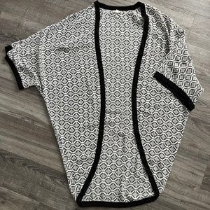 Black and white kimono